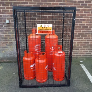 Gas Cylinder Cage GC804